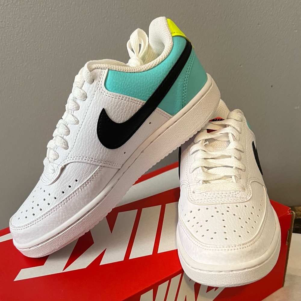 COPY - Brand New Nike